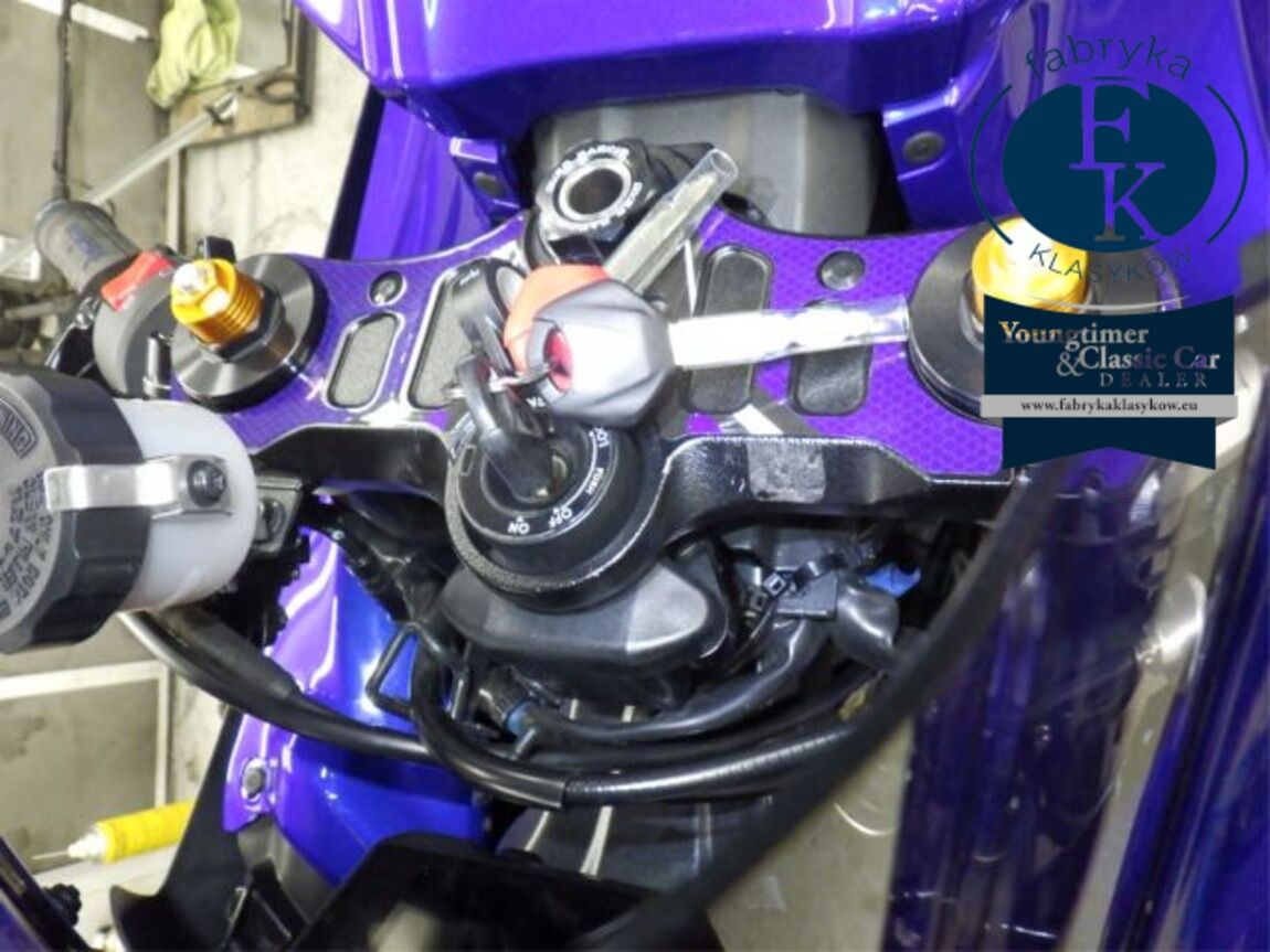 YAMAHA YZF-R7-2 2022 - zdjęcie 22