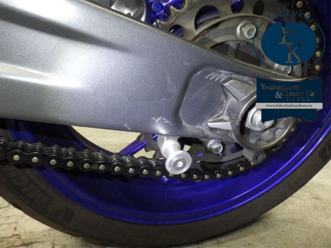 YAMAHA YZF-R7-2 2022 - zdjęcie 27