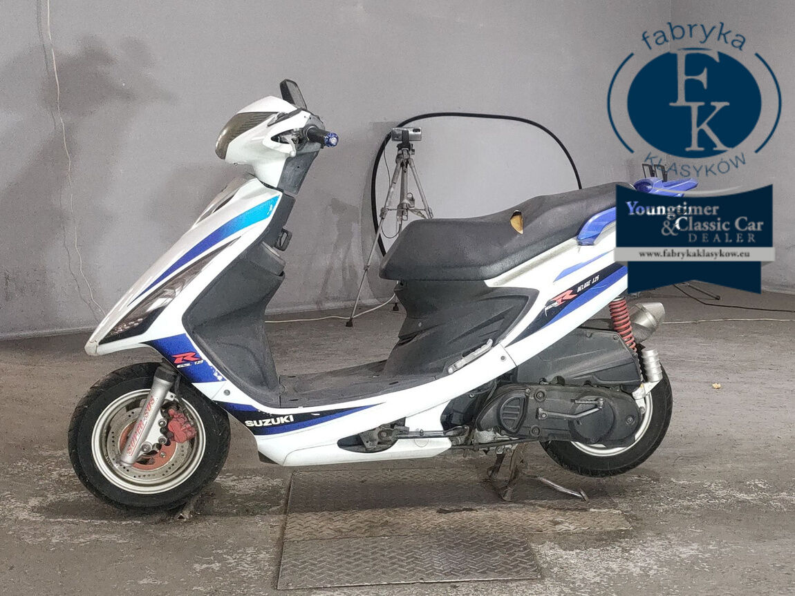 SUZUKI GSR125  - zdjęcie 3