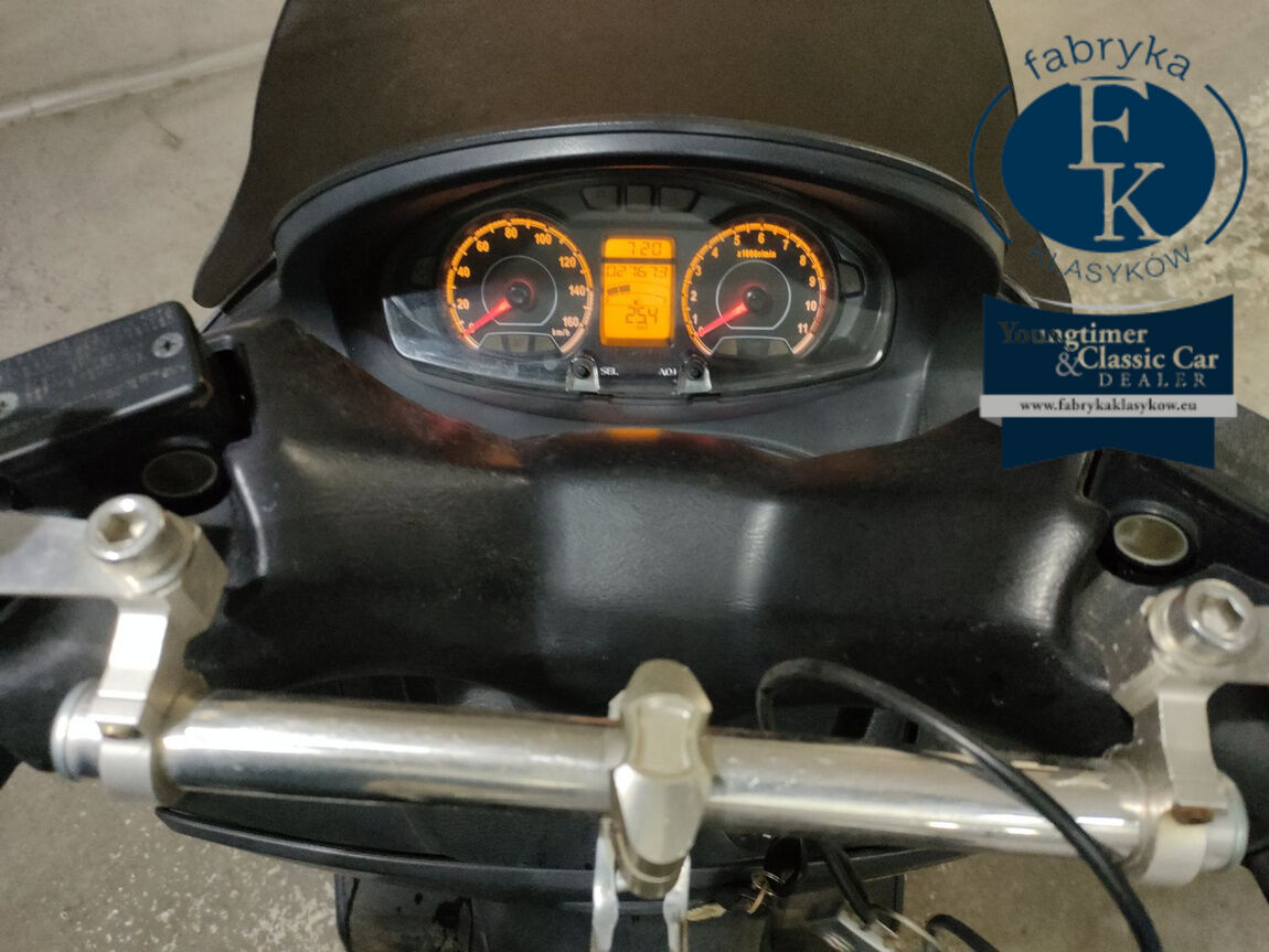 SUZUKI BURGMAN200  - zdjęcie 6