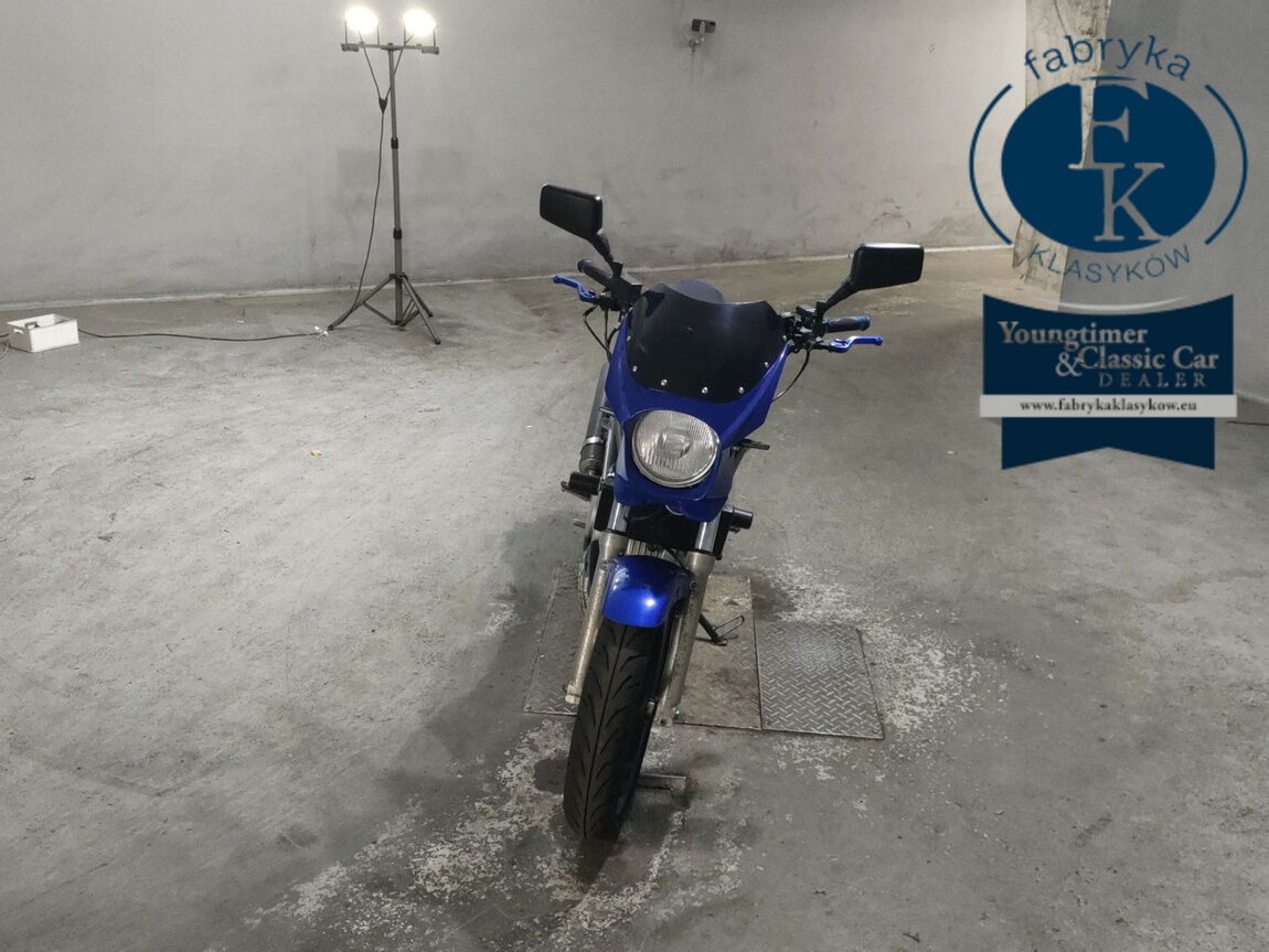 HONDA VTR250 - zdjęcie 4