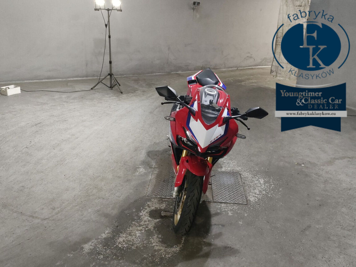 HONDA CBR250RR  - zdjęcie 4