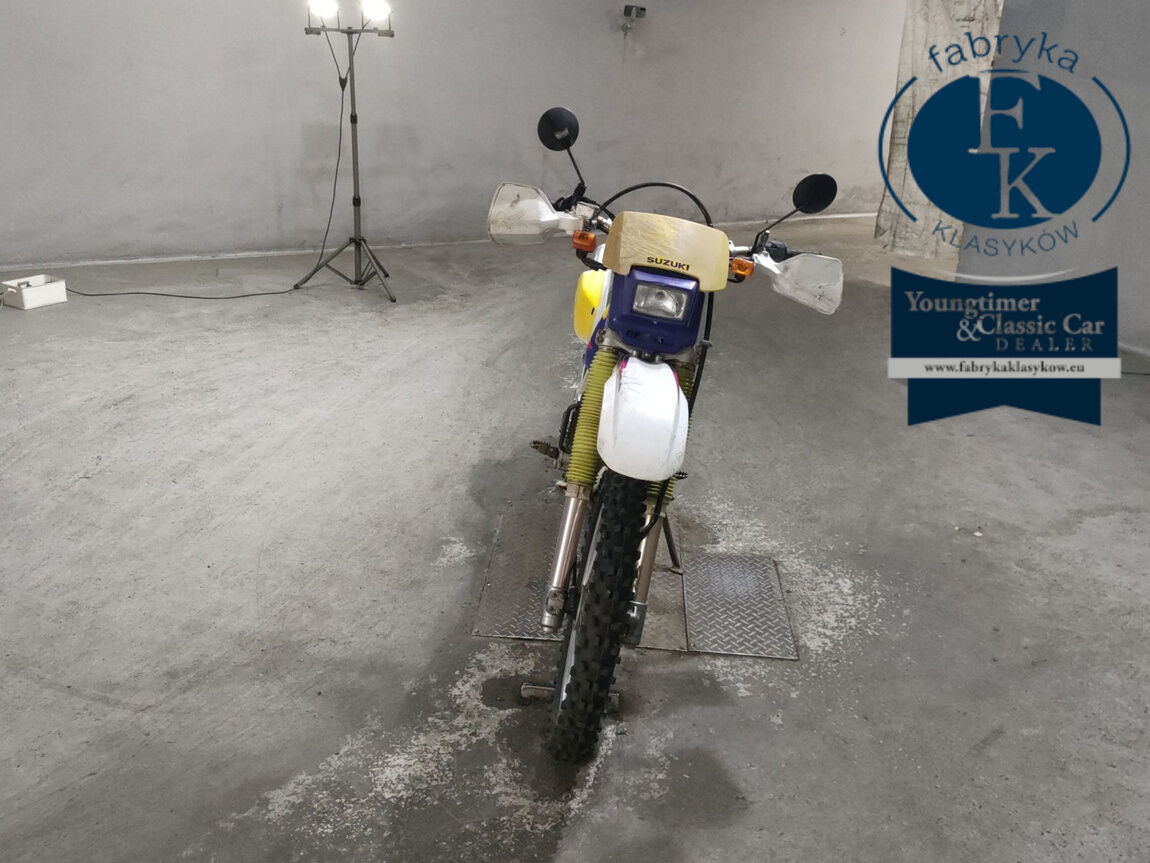 SUZUKI DR250R  - zdjęcie 4
