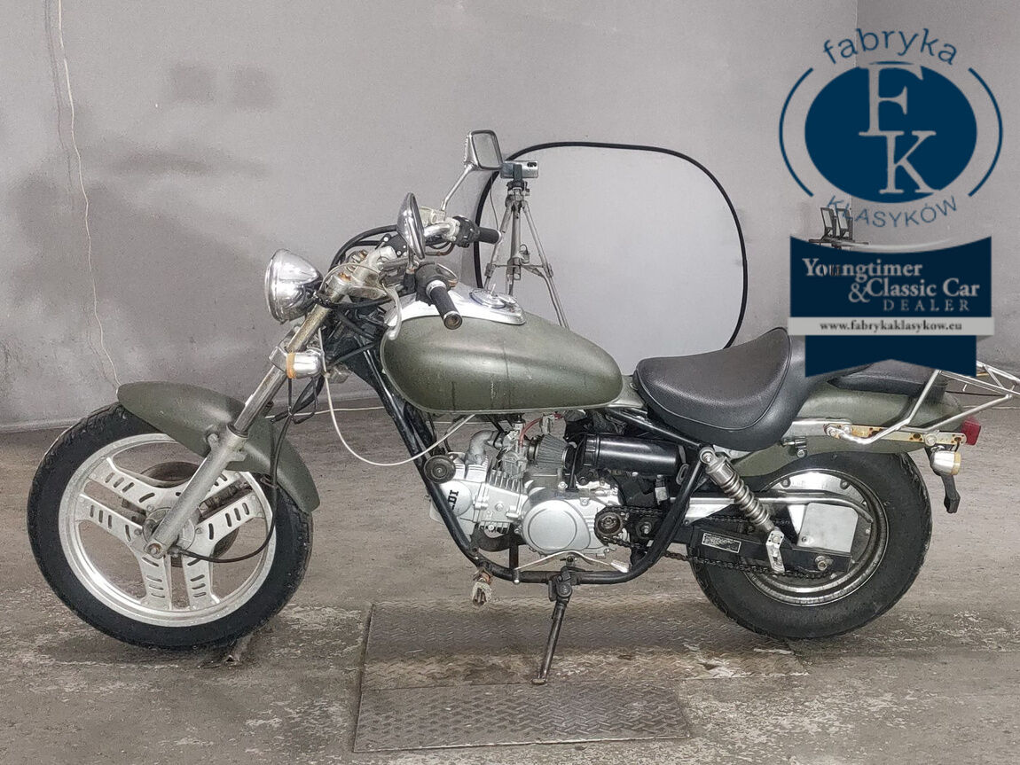 HONDA MAGNA 50  - zdjęcie 3
