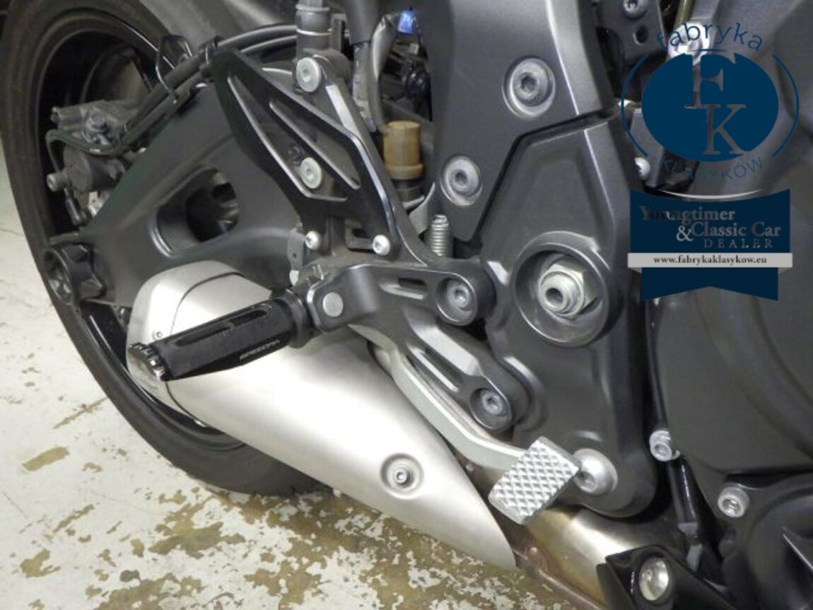 YAMAHA YZF-R7-2 2024 - zdjęcie 31