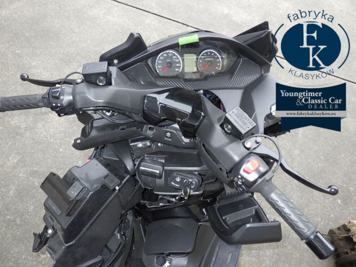 SUZUKI BURGMAN 400A 2026 - zdjęcie 19