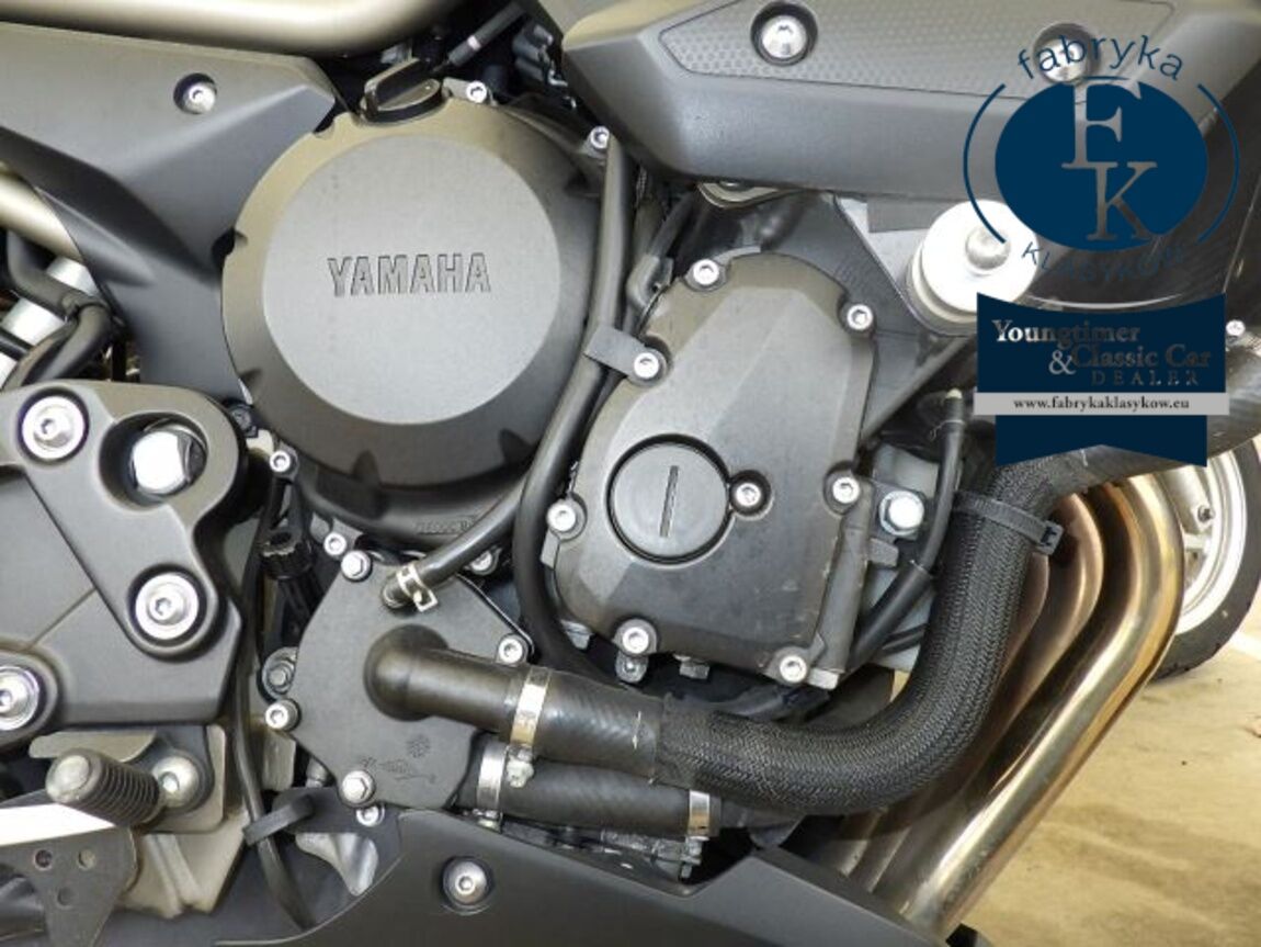 YAMAHA XJ6 DIVERSION 2011 - zdjęcie 4