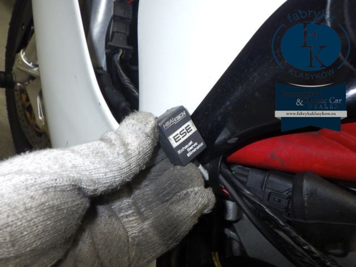 MV AGUSTA MV AGUSTA F3 2013 - zdjęcie 15