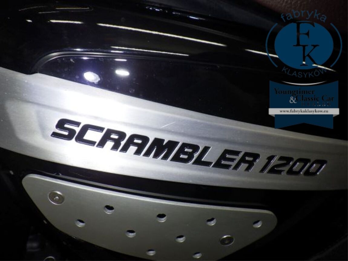 TRIUMPH SCRAMBLER 1200XE 2021 - zdjęcie 19