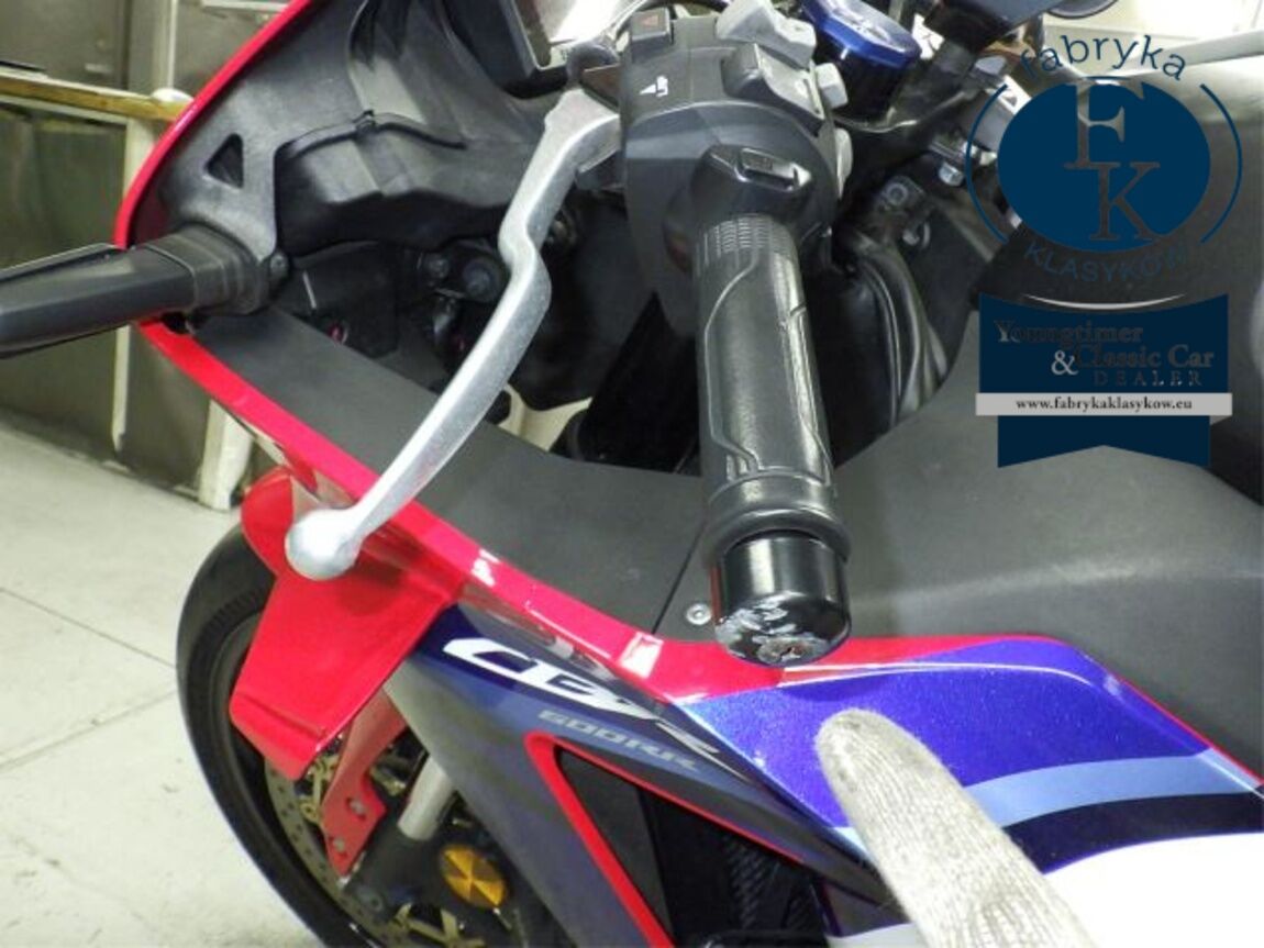 HONDA CBR600RR-4 2021 - zdjęcie 21