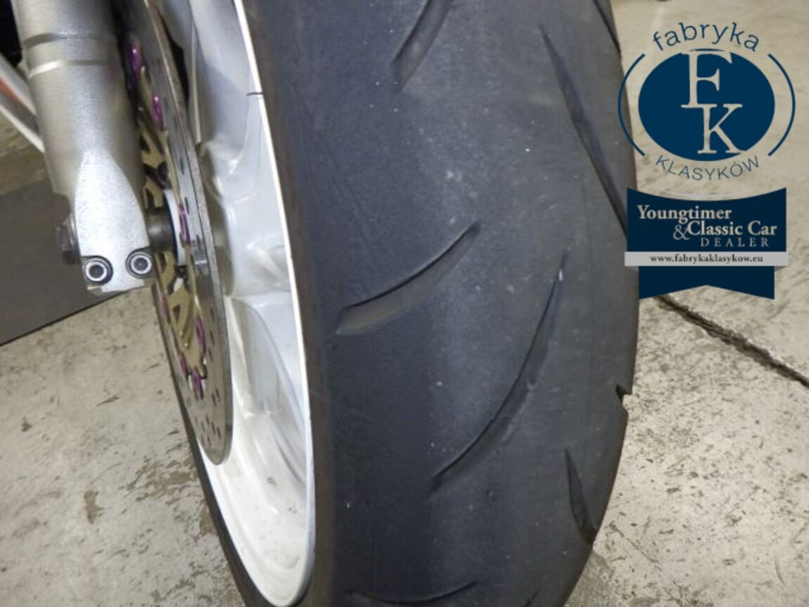 HONDA VFR750F 2011 - zdjęcie 21