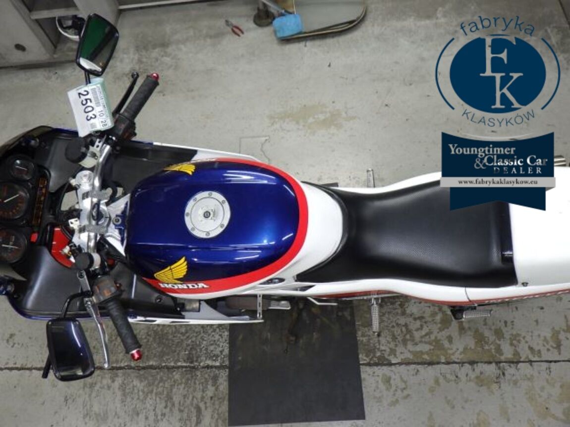 HONDA VFR750F 2011 - zdjęcie 32