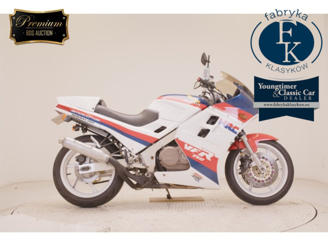 HONDA VFR750F 2011 - aukcja, lot NX-2038987596