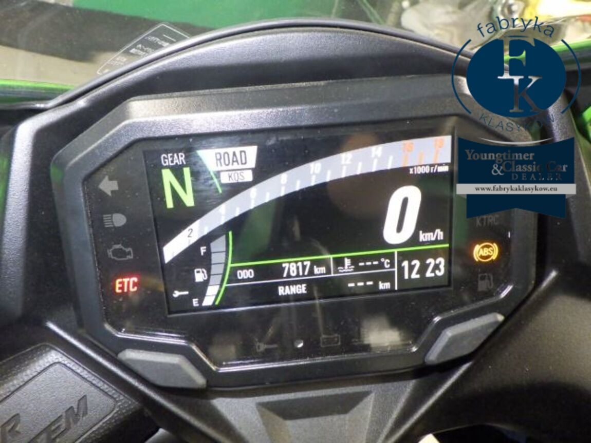 KAWASAKI ZX-4RR 2024 - zdjęcie 15