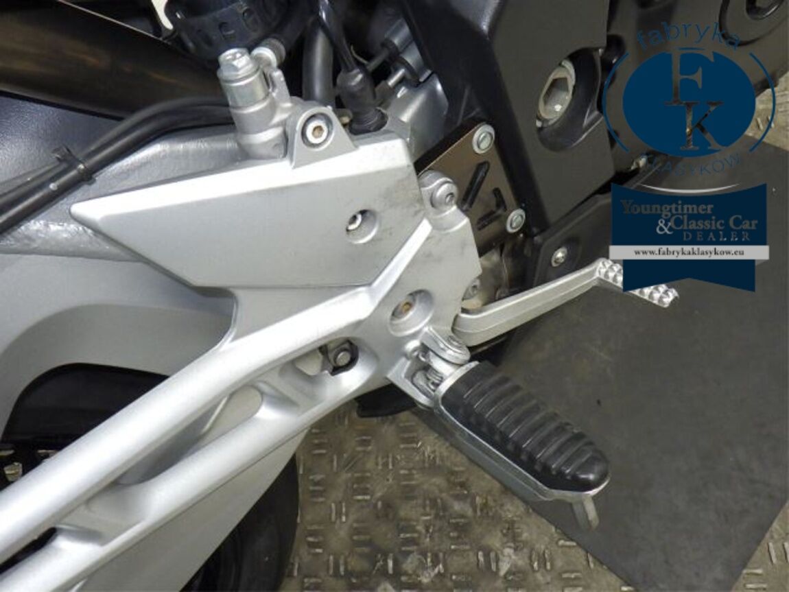 SUZUKI GSR400ABS 2009 - zdjęcie 31
