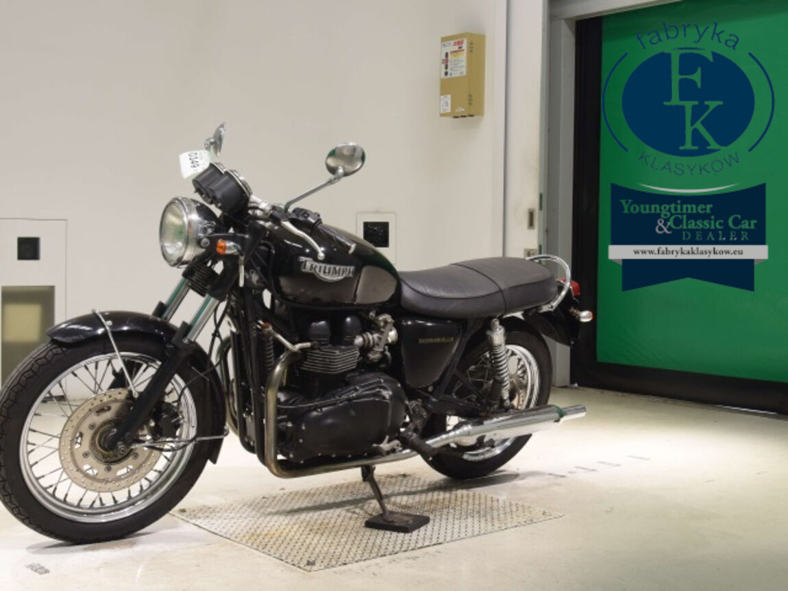 TRIUMPH BONNEVILLE 2004 - zdjęcie 5