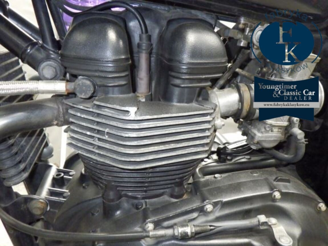 TRIUMPH BONNEVILLE 2004 - zdjęcie 11