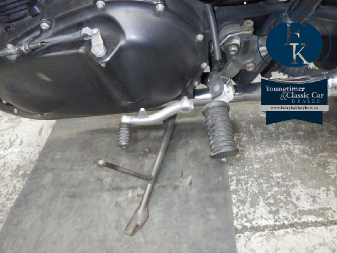 TRIUMPH BONNEVILLE 2004 - zdjęcie 31
