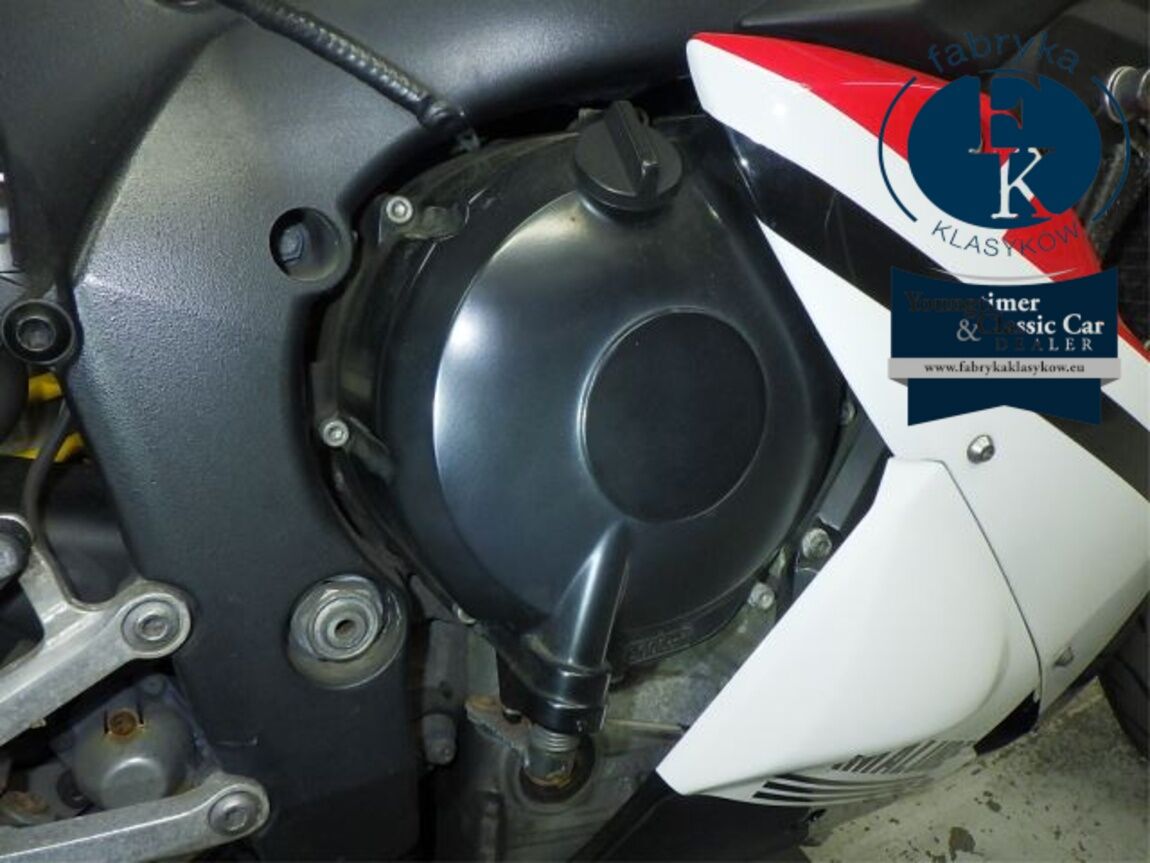 YAMAHA YZF-R1 2004 - zdjęcie 11