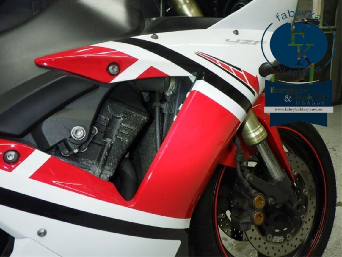 YAMAHA YZF-R1 2004 - zdjęcie 20