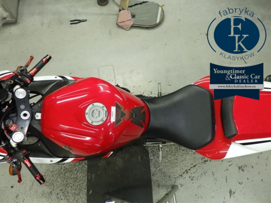 YAMAHA YZF-R1 2004 - zdjęcie 34