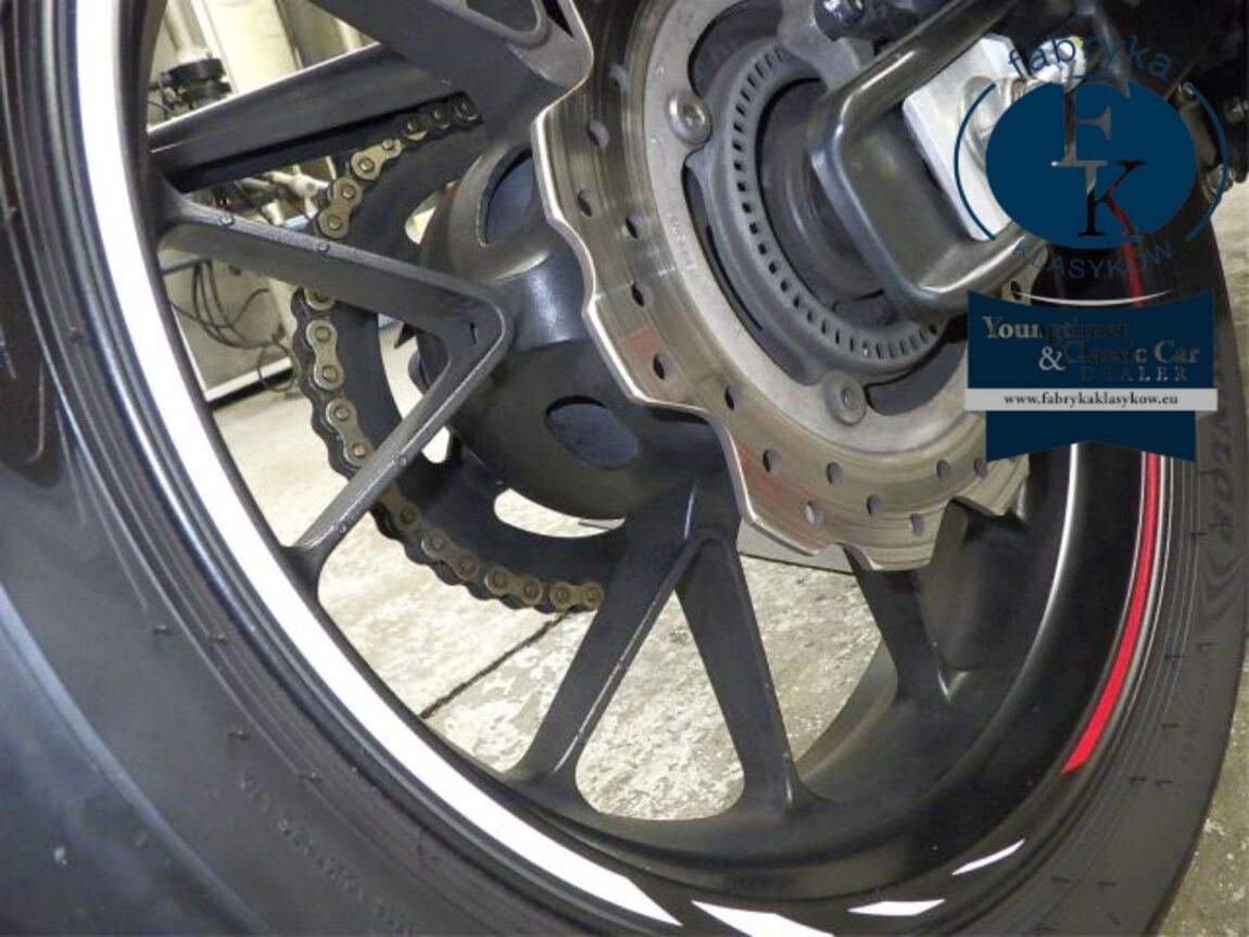 HONDA CBR400R-2 2020 - zdjęcie 28