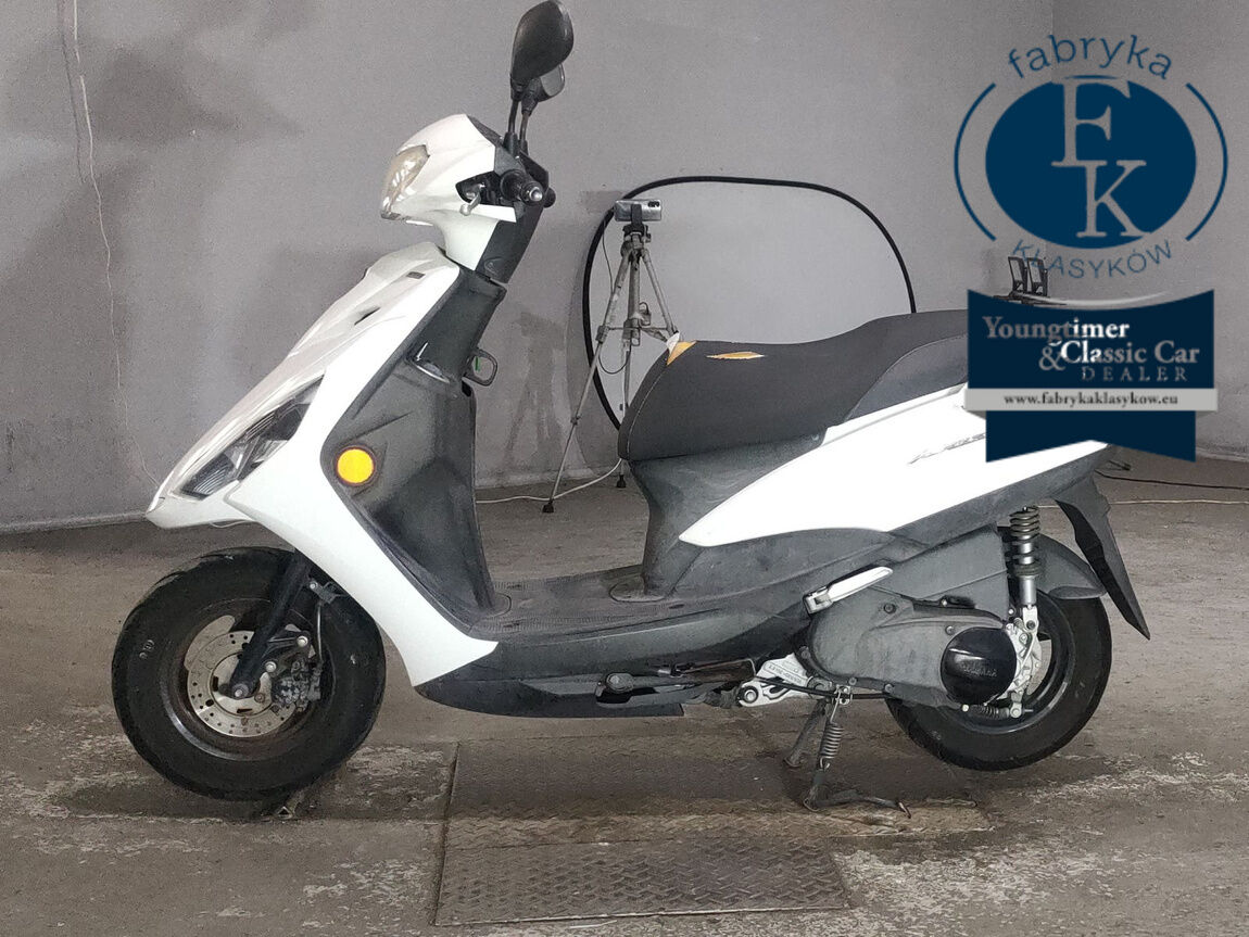 YAMAHA AXIS Z  - zdjęcie 3