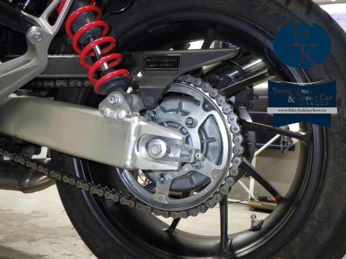 HONDA CB400SFV-4ABS 2019 - zdjęcie 28