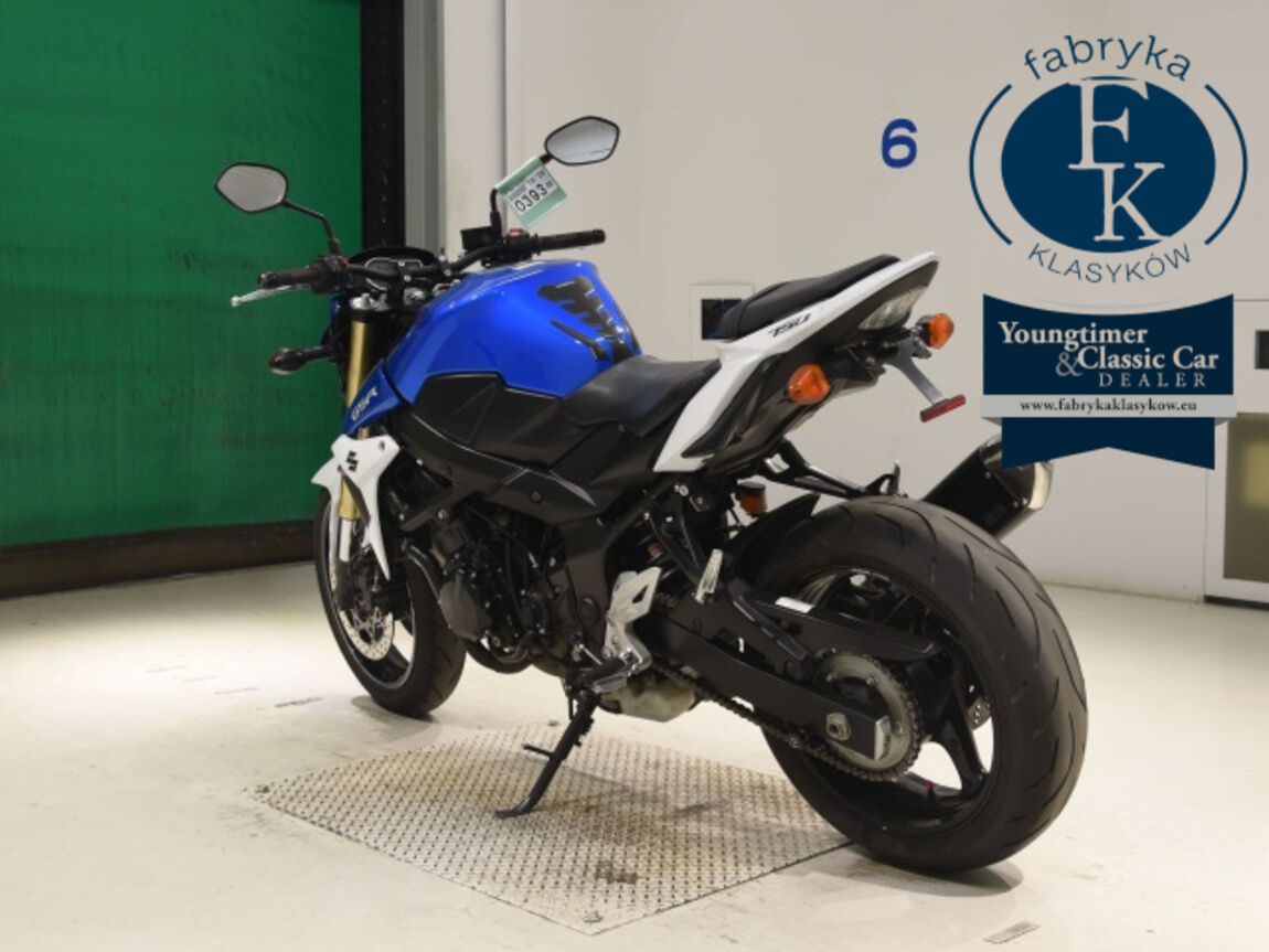 SUZUKI GSR750A 2013 - zdjęcie 7