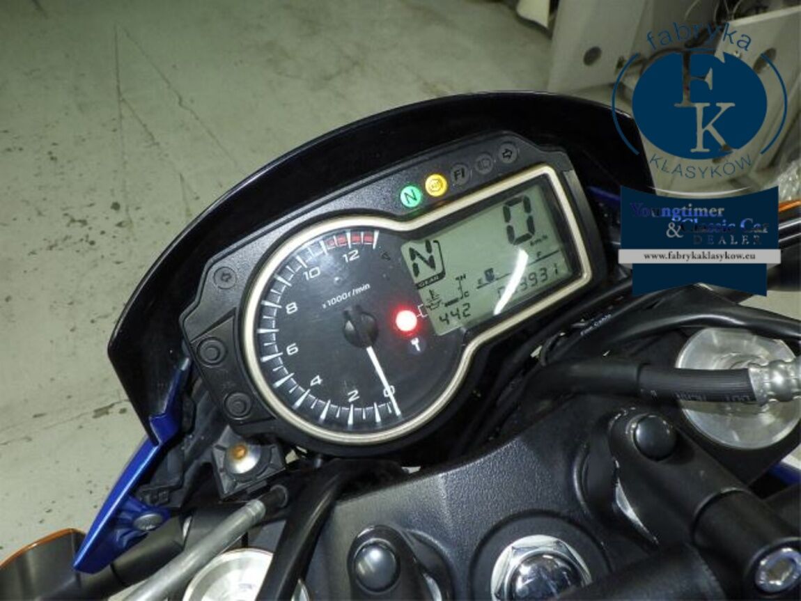 SUZUKI GSR750A 2013 - zdjęcie 13
