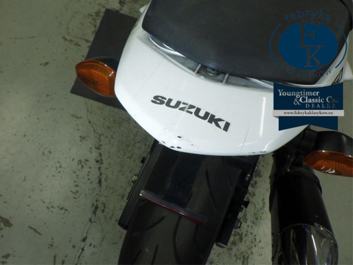 SUZUKI GSR750A 2013 - zdjęcie 20