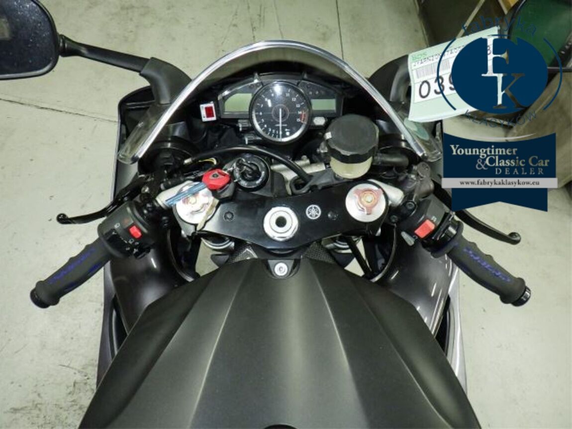 YAMAHA YZF-R1 2007 - zdjęcie 21