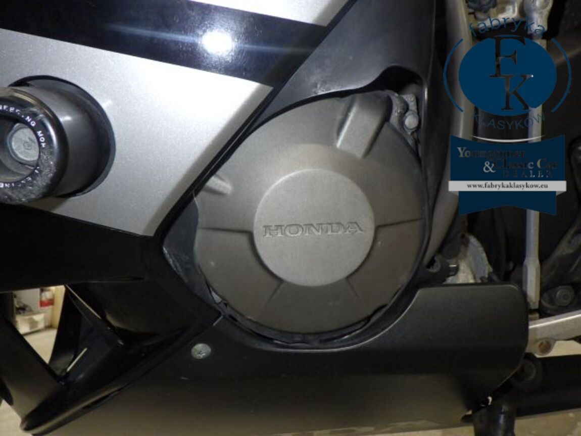 HONDA CBR600RR 2003 - zdjęcie 10