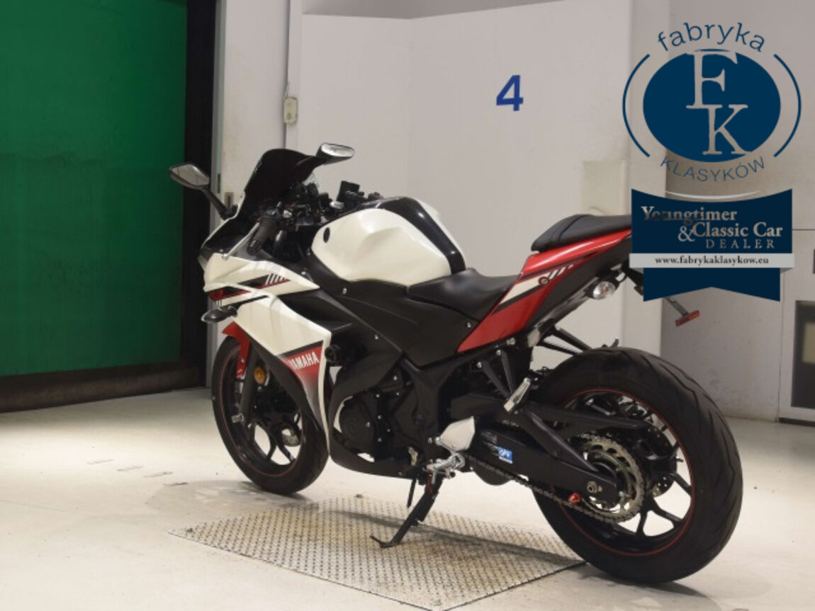 YAMAHA YZF-R3 2018 - zdjęcie 7