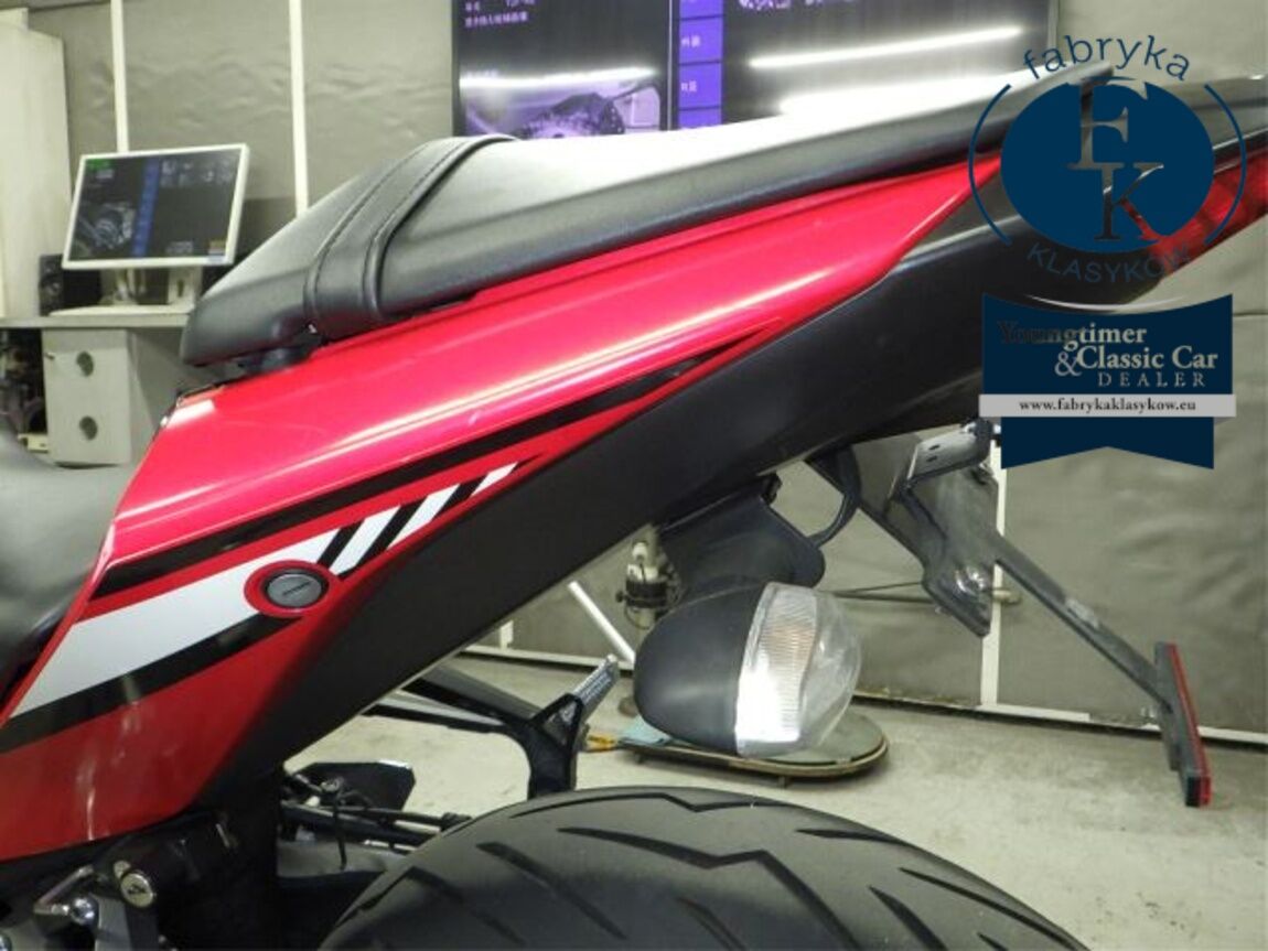 YAMAHA YZF-R3 2018 - zdjęcie 19