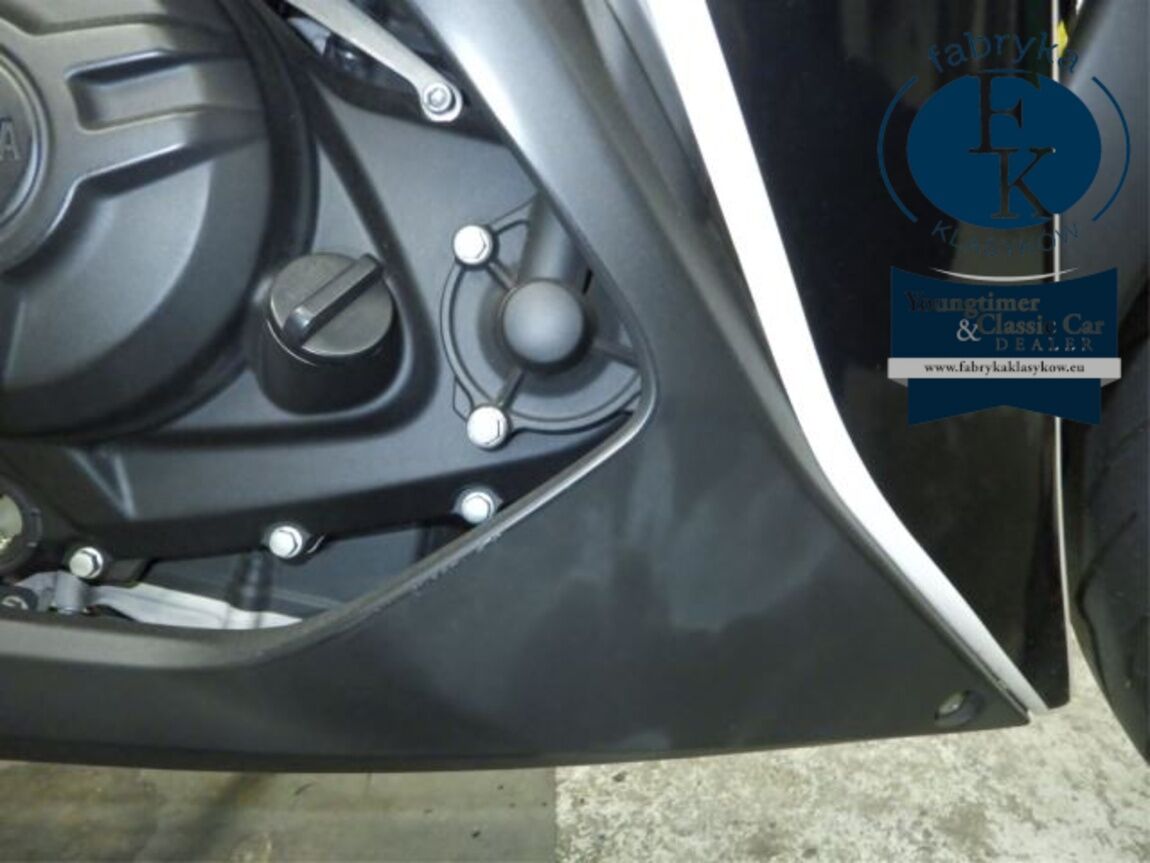 YAMAHA YZF-R3 2018 - zdjęcie 20