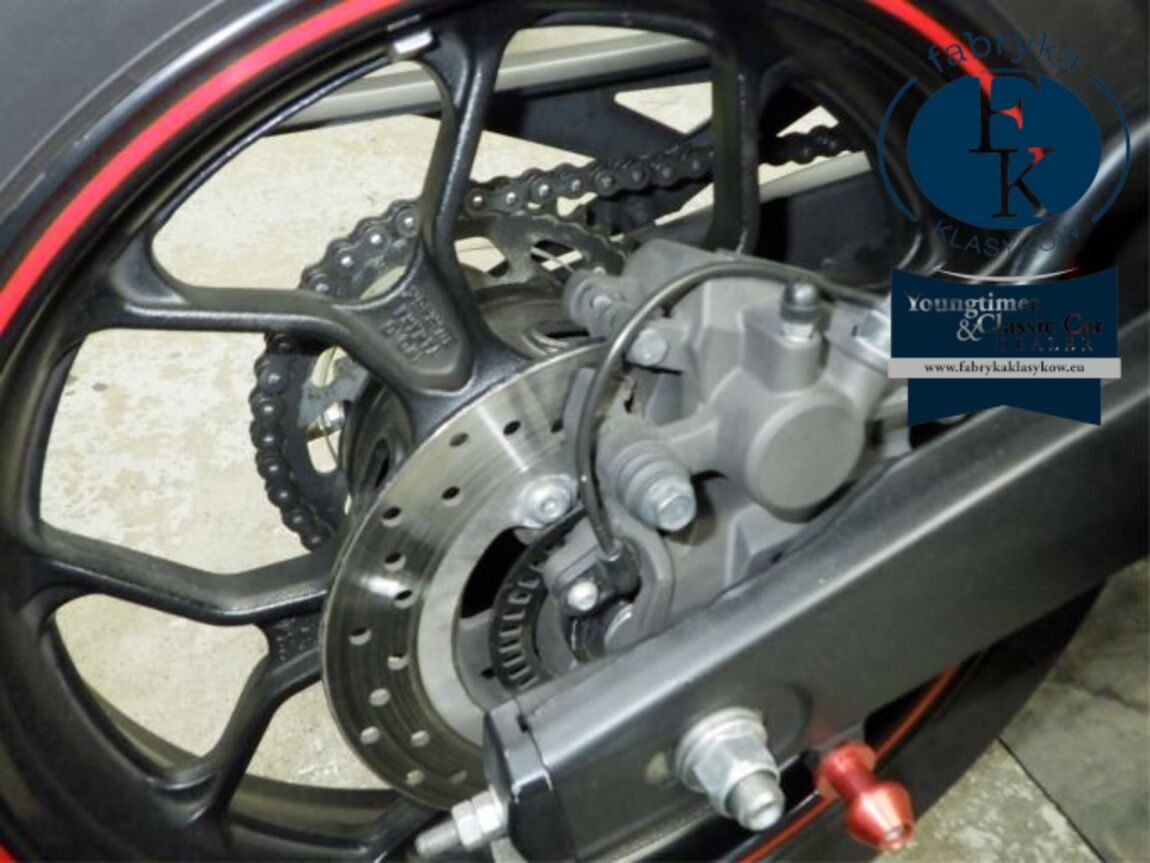 YAMAHA YZF-R3 2018 - zdjęcie 27