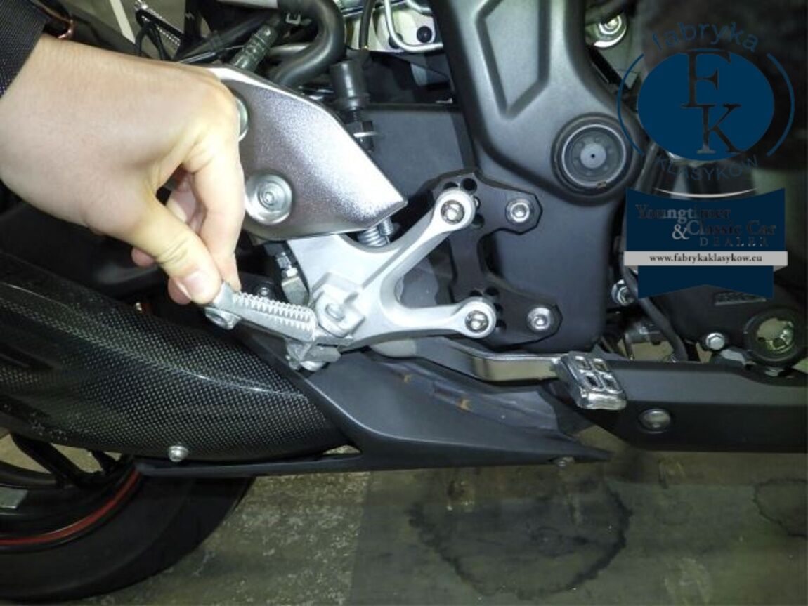 YAMAHA YZF-R3 2018 - zdjęcie 32