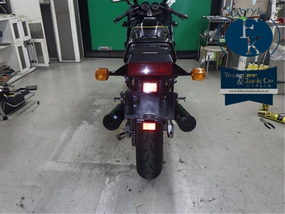KAWASAKI GPZ900R 1991 - zdjęcie 31