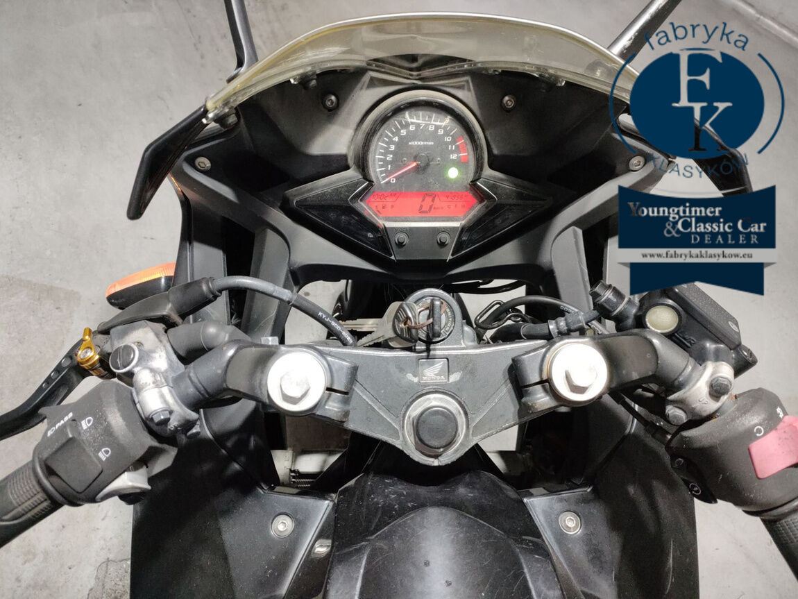 HONDA CBR250R  - zdjęcie 5