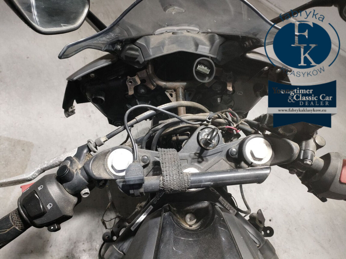 YAMAHA YZF-R25  - zdjęcie 6