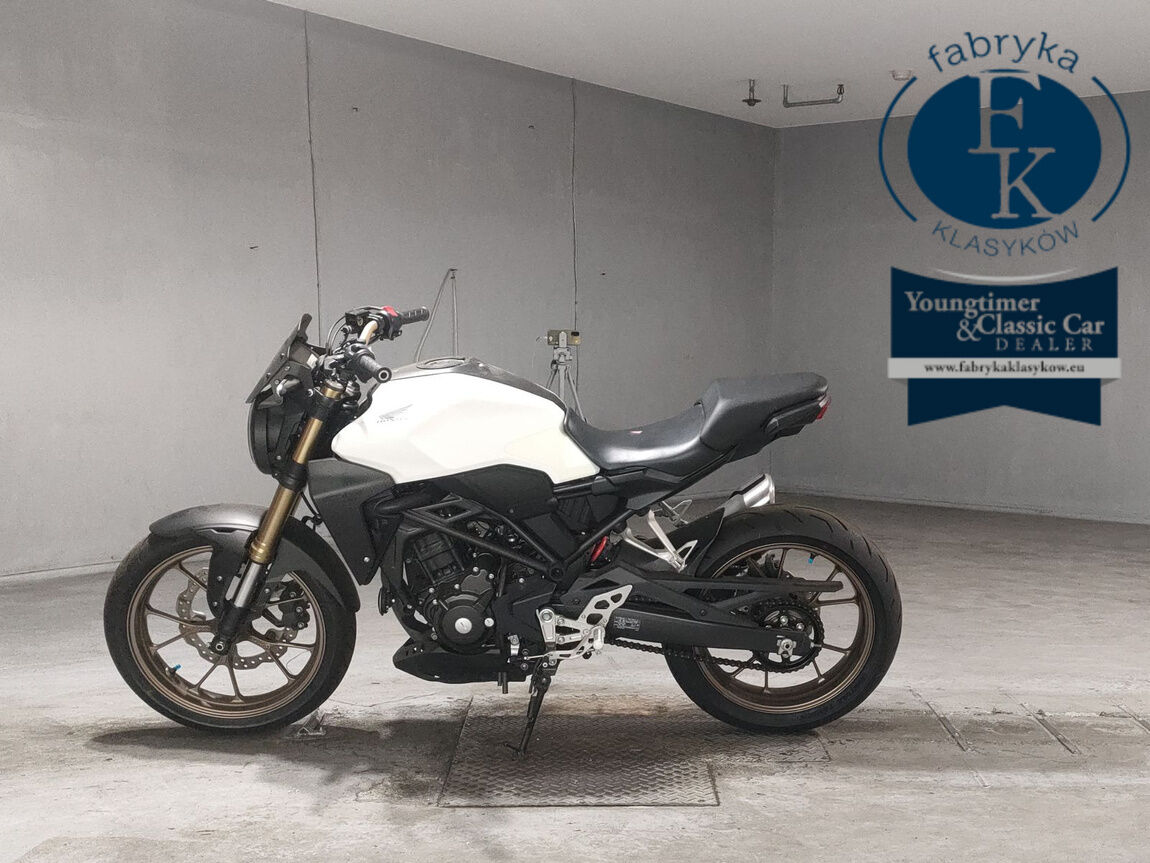 HONDA CB250R - zdjęcie 3