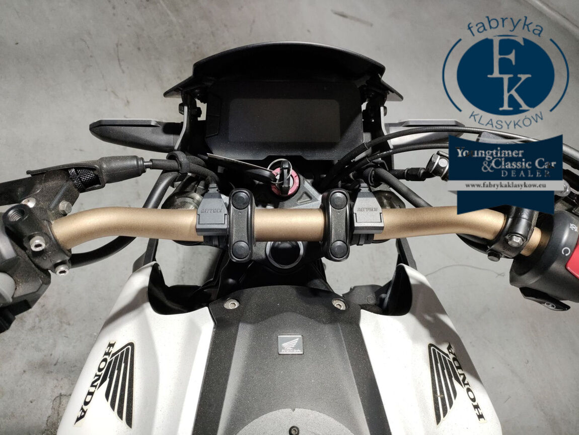 HONDA CB250R - zdjęcie 6