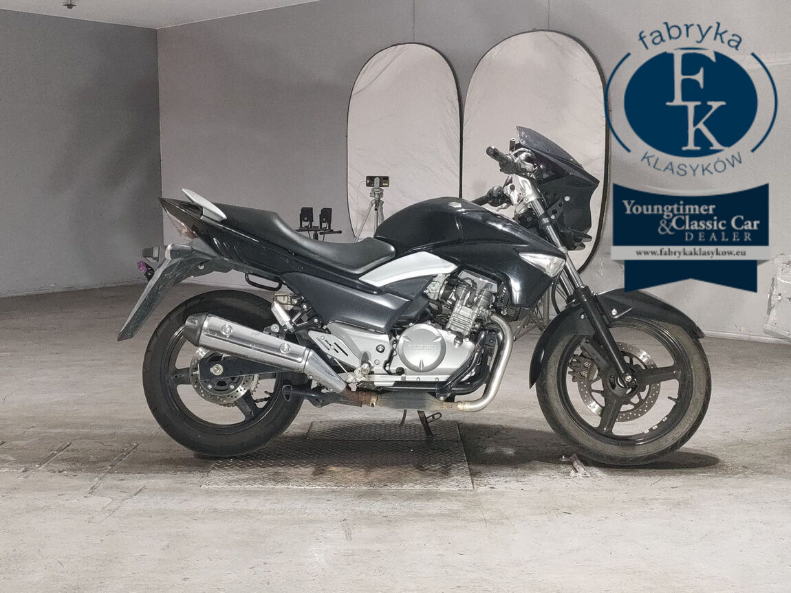 SUZUKI GSR250  - aukcja, lot NX-2038990123