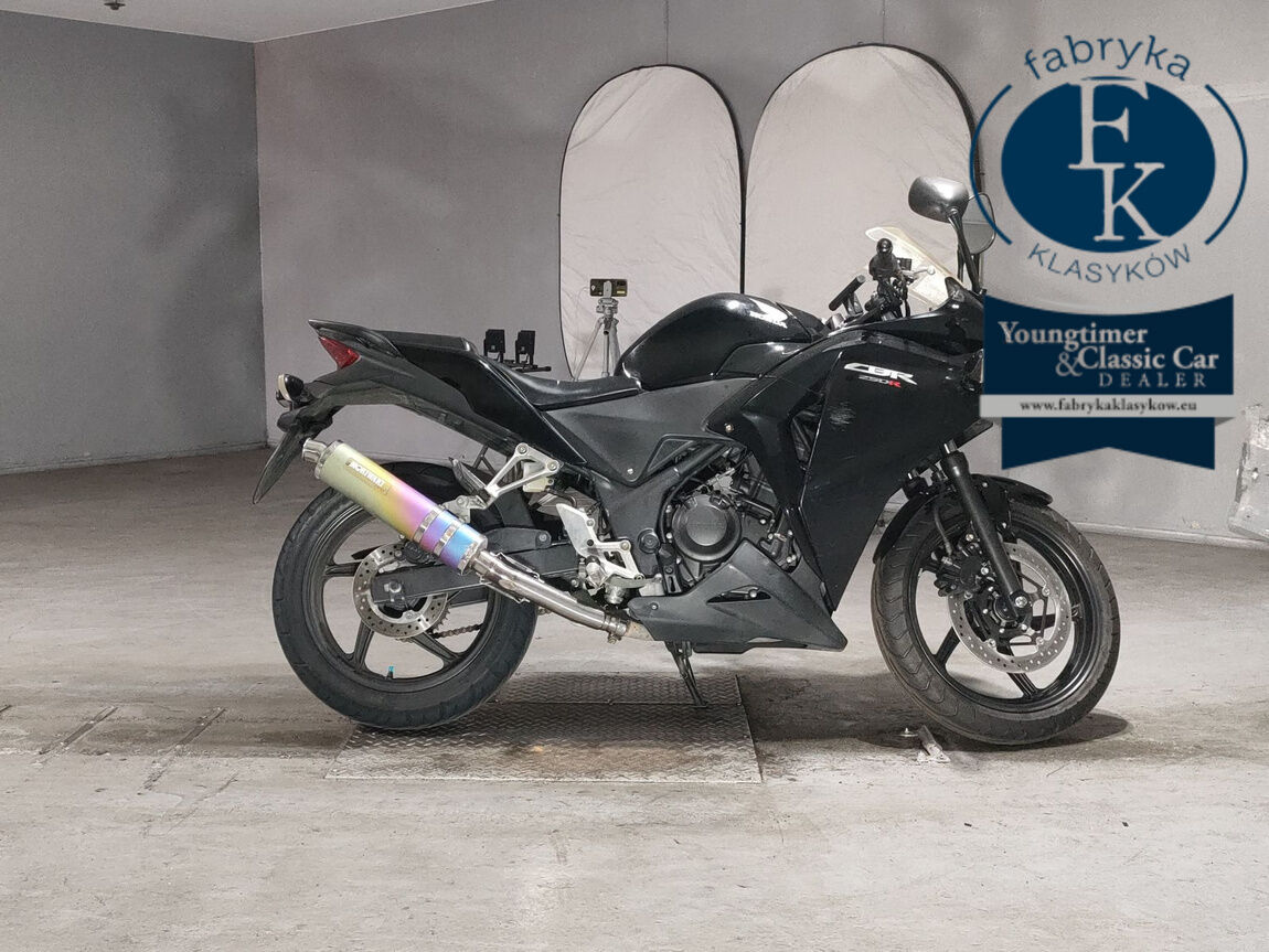 HONDA CBR250R  - aukcja, lot NX-2038990124
