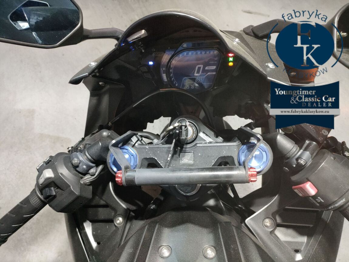 HONDA CBR250RR  - zdjęcie 6