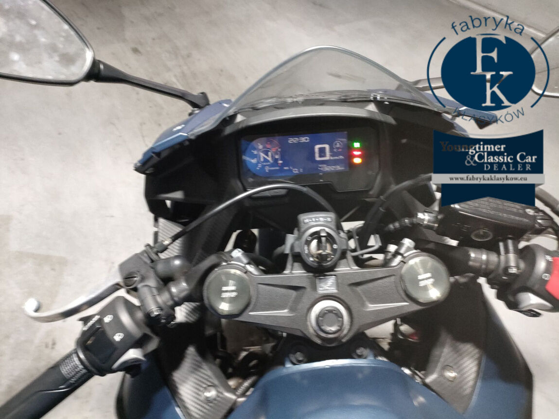 HONDA CBR400R 2022 - zdjęcie 6