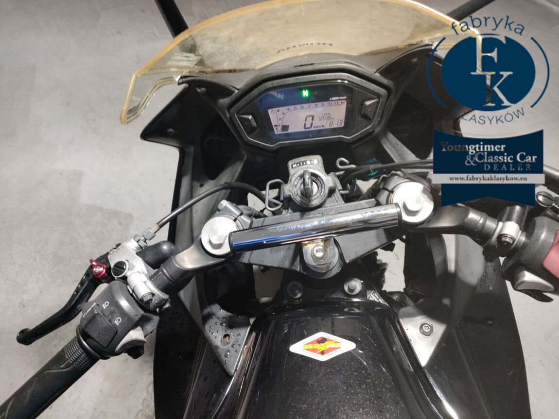 HONDA CBR400R  - zdjęcie 6