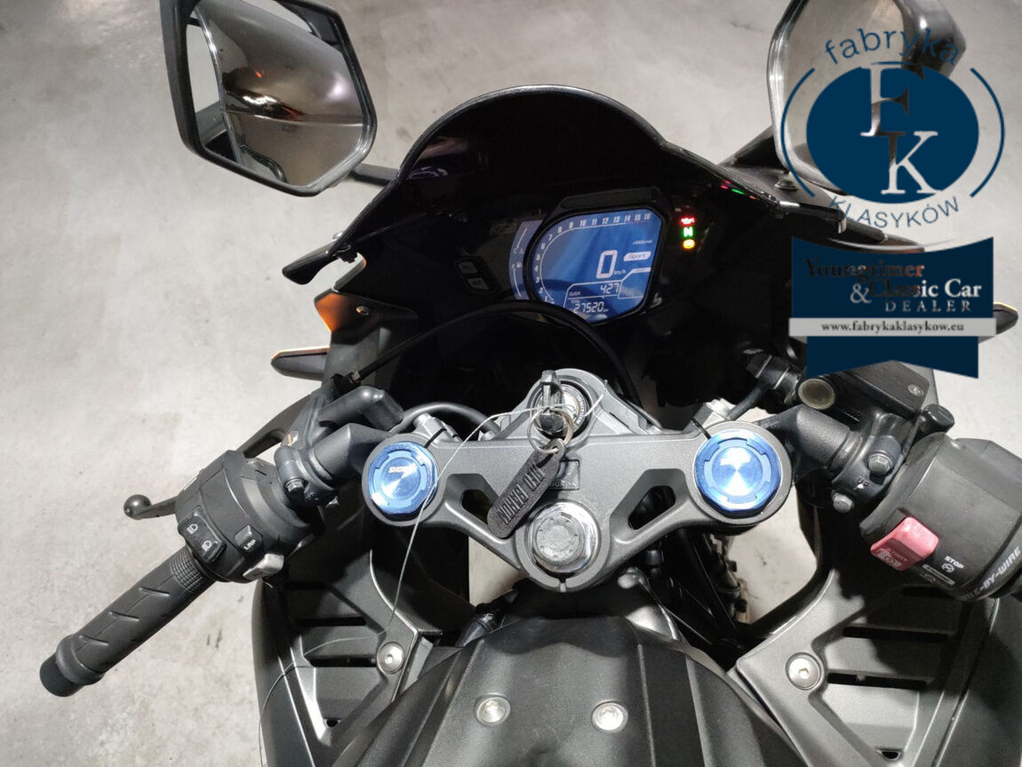 HONDA CBR250RR  - zdjęcie 6