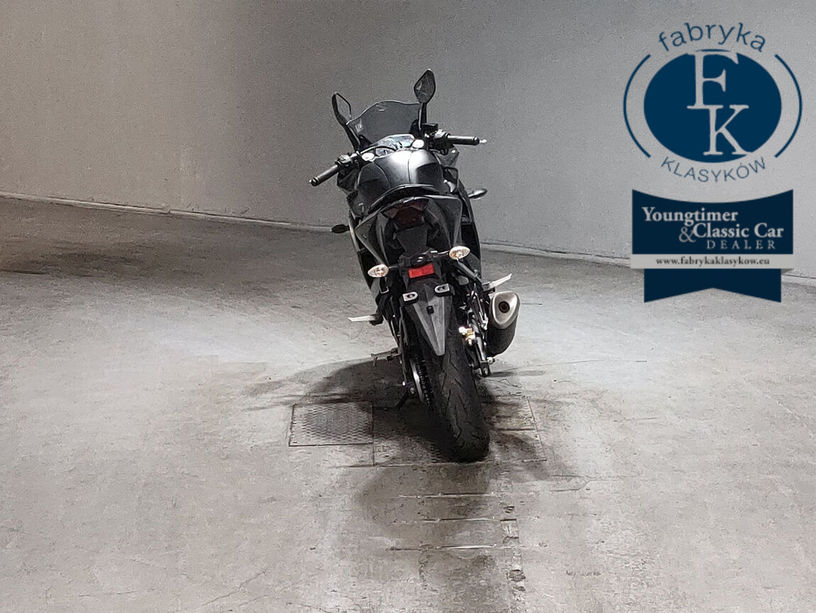 YAMAHA YZF-R25  - zdjęcie 5